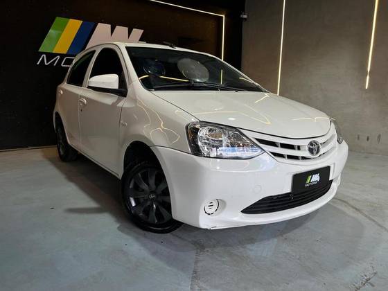 TOYOTA ETIOS 1.3 X 16V FLEX 4P MANUAL TOYOTA ETIOS 1.3 X 16V FLEX 4P MANUAL